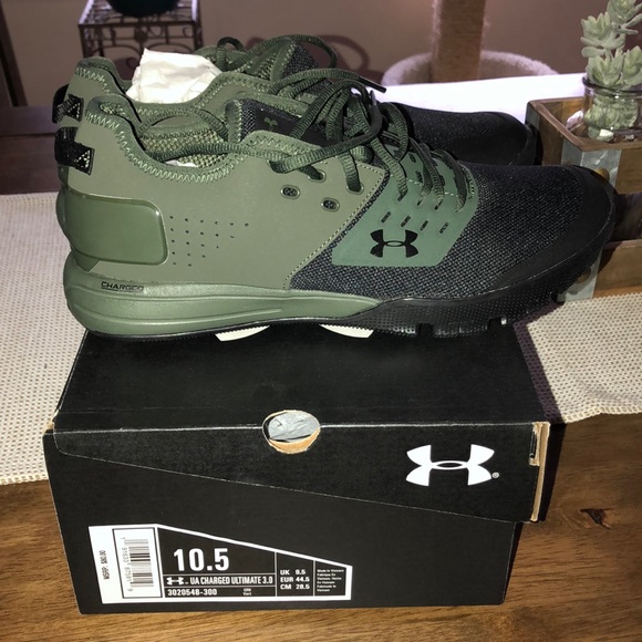 under armour men's charged ultimate 3 sneaker